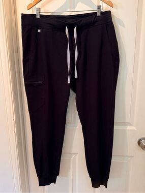 FIGS Women Zamora Jogger Style Scrub Pants. XL. Good condition
